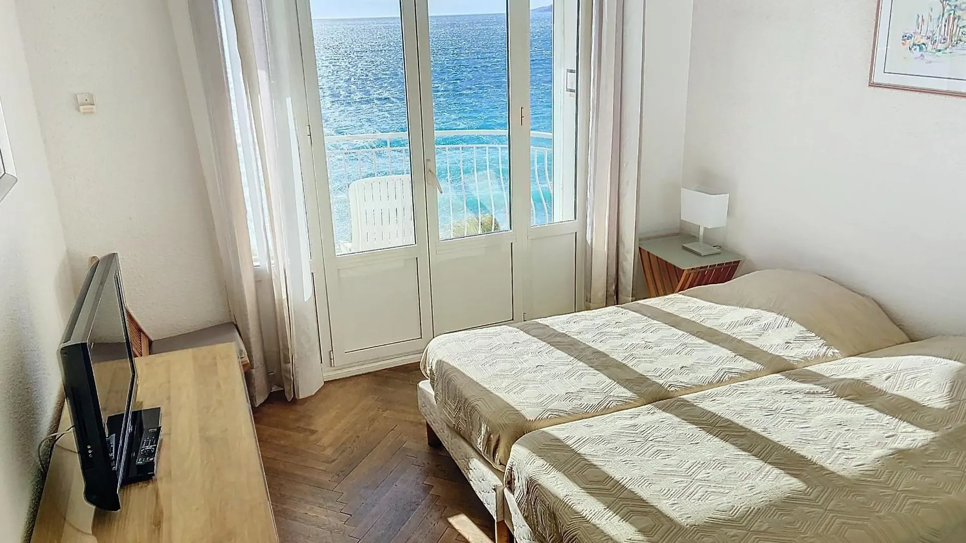 Daire Situation Et Vue Mer Exceptionnelle 62L Cannes
